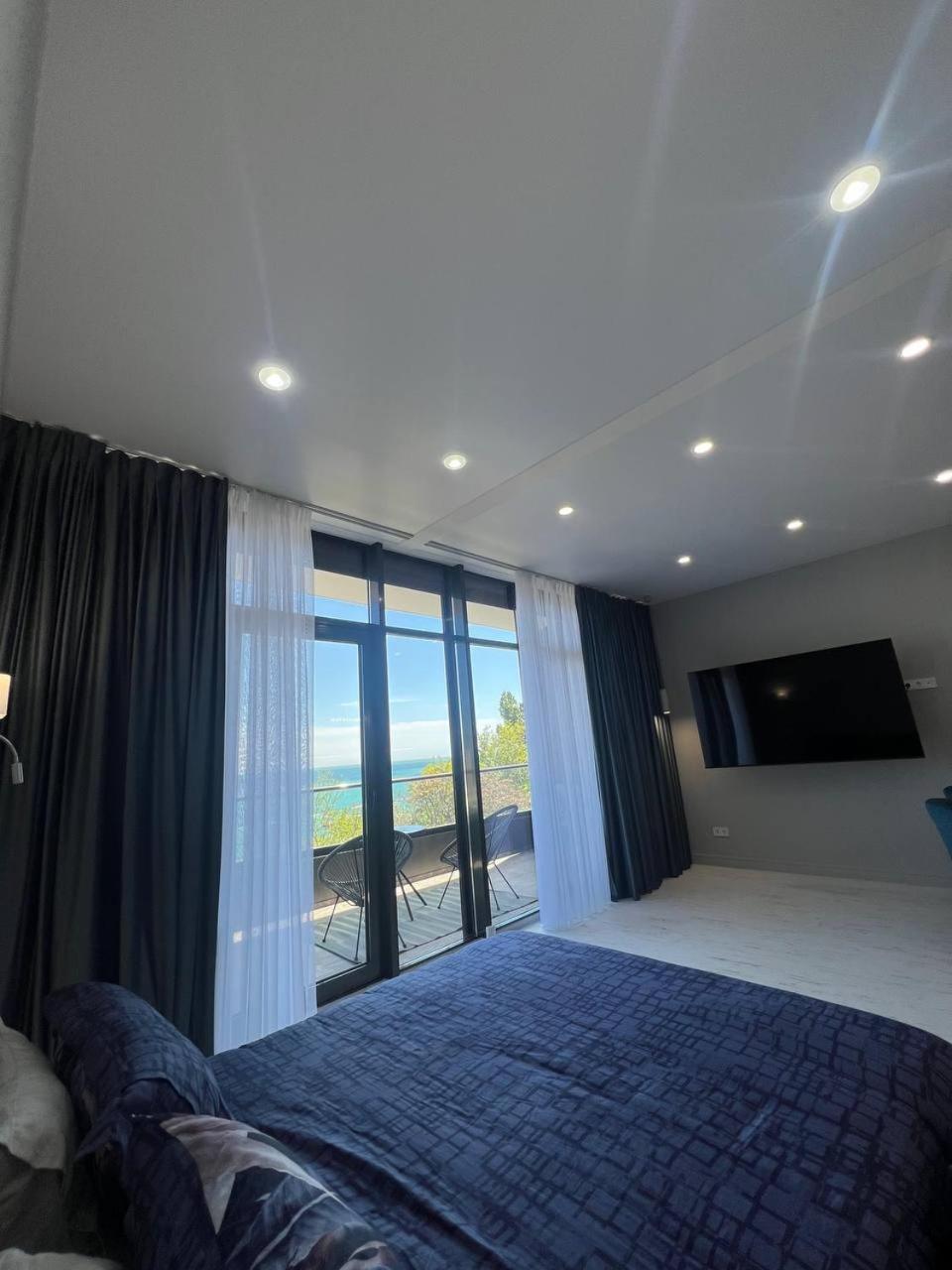 MAGNIT Apartments у самого моря Одеса Екстер'єр фото